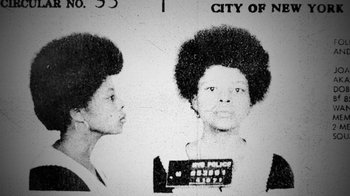 Movie still from “13th” (2016), directed by Ava DuVernay – A black and white photo of a woman's face; Close Up shot, Low angle