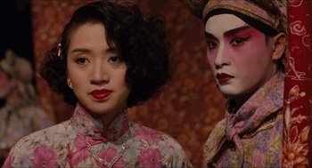 Movie still from “Rouge” (1987), directed by Stanley Kwan – Two asian women dressed in traditional clothing and makeup; Close Up shot, Low angle