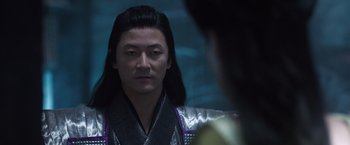 Movie still from “47 Ronin” (2013), directed by Carl Rinsch – Close Up shot, Over the shoulder angle