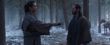 Movie still from “47 Ronin” (2013), directed by Carl Rinsch – Medium shot, Over the shoulder angle