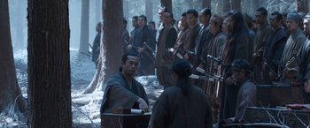 Movie still from “47 Ronin” (2013), directed by Carl Rinsch – Wide shot, Over the shoulder angle