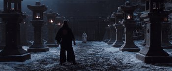 Movie still from “47 Ronin” (2013), directed by Carl Rinsch – Wide shot, Low angle