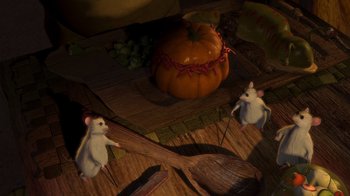 Movie still from “Shrek” (2001), directed by Vicky Jenson – Extreme Close Up shot, High angle