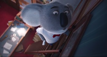 Movie still from “Sing” (2016), directed by Christophe Lourdelet – A cartoon character's head and face; Wide shot, Low angle