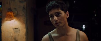 Movie still from “Snatched” (2017), directed by Jonathan Levine – A young man is looking into the camera; Close Up shot, Over the shoulder angle
