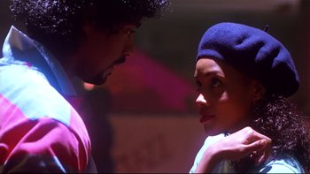 Movie still from “Soul Food” (1997), directed by George Tillman Jr. – A man and a woman talking to each other; Close Up shot, Over the shoulder angle