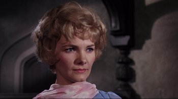 Movie still from “Splendor in the Grass” (1961), directed by Elia Kazan – A person with short blonde hair; Close Up shot, Low angle
