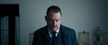 Movie still from “All Quiet on the Western Front” (2022), directed by Edward Berger – Close Up shot, Low angle