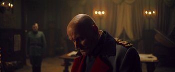 Movie still from “All Quiet on the Western Front” (2022), directed by Edward Berger – Close Up shot, Low angle