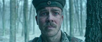 Movie still from “All Quiet on the Western Front” (2022), directed by Edward Berger – Close Up shot, Low angle