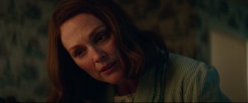 Movie still from “Suburbicon” (2017), directed by George Clooney – A person looking at the camera; Close Up shot, Over the shoulder angle