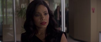 Movie still from “The Perfect Guy” (2015), directed by David M. Rosenthal – A person with long hair; Close Up shot, Over the shoulder angle