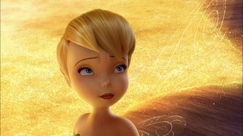 Movie still from “Tinker Bell” (2008), directed by Bradley Raymond – A cartoon picture of tinkerbell looking at the camera; Close Up shot, Low angle