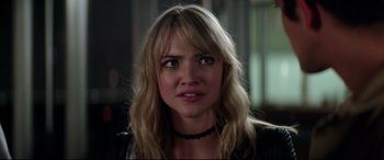 Movie still from “Truth or Dare” (2018), directed by Jeff Wadlow – A person wearing a necklace; Close Up shot, Over the shoulder angle