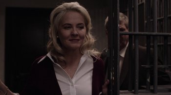 Movie still from “Twin Peaks” (2017), directed by David Lynch – A woman in a white shirt and a man in a black suit; Close Up shot, Over the shoulder angle