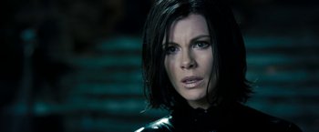 Movie still from “Underworld: Awakening” (2012), directed by Björn Stein – A person wearing a leather jacket; Close Up shot, High angle