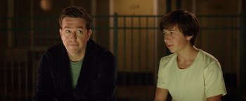 Movie still from “Vacation” (2015), directed by John Francis Daley – A man and a woman sitting next to each other; Close Up shot, Over the shoulder angle