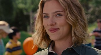 Movie still from “We Bought a Zoo” (2011), directed by Cameron Crowe – A person with long blonde hair; Close Up shot, Over the shoulder angle