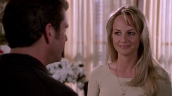 Movie still from “What Women Want” (2000), directed by Nancy Meyers – A man and a woman talking to each other; Close Up shot, Over the shoulder angle