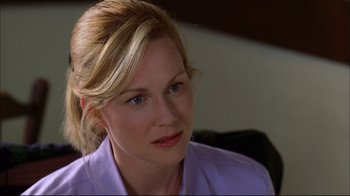 Movie still from “You Can Count on Me” (2000), directed by Kenneth Lonergan – A person wearing a purple shirt; Close Up shot, Over the shoulder angle