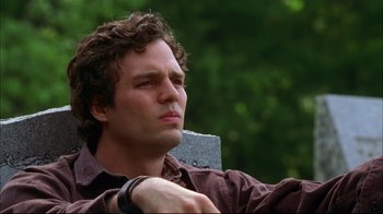 Movie still from “You Can Count on Me” (2000), directed by Kenneth Lonergan – A person sitting on a chair; Close Up shot, Low angle