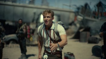 Movie still from “Army of the Dead” (2021), directed by Zack Snyder – A young man with a camera in his hands; Medium shot, Over the shoulder angle