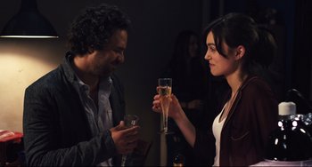 Movie still from “Begin Again” (2013), directed by John Carney – Medium shot, Over the shoulder angle