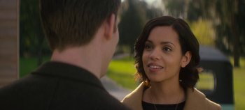 Movie still from “Black Mirror” (2011), created by Charlie Brooker – A man and a woman are talking to each other; Close Up shot, Over the shoulder angle