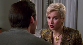 Movie still from “Liar Liar” (1997), directed by Tom Shadyac – A man and a woman talking to each other; Close Up shot, Over the shoulder angle