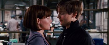 Movie still from “Spider-Man 3” (2007), directed by Sam Raimi – A man and a woman looking at one another; Close Up shot, Over the shoulder angle
