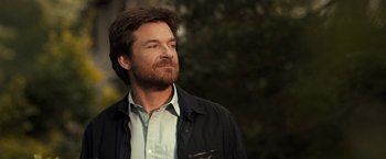 Movie still from “This Is Where I Leave You” (2014), directed by Shawn Levy – A person wearing a jacket; Close Up shot, Over the shoulder angle