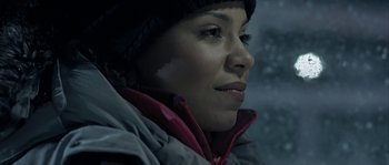 Movie still from “Alien vs. Predator” (2004), directed by Paul W.S. Anderson – A person wearing a jacket and a hat; Close Up shot, Low angle