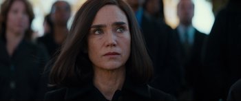 Movie still from “American Pastoral” (2016), directed by Ewan McGregor – A person looking up at the sky; Close Up shot, Over the shoulder angle