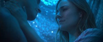 Movie still from “Angel of Anywhere” (2018), directed by James Kicklighter – A man and a woman face to face underwater; Close Up shot, Over the shoulder angle