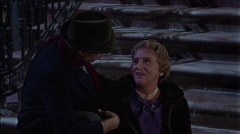 Movie still from “Barefoot in the Park” (1967), directed by Gene Saks – A man and a woman are talking to each other; Medium shot, High angle