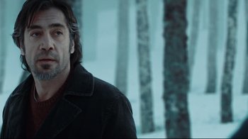 Movie still from “Biutiful” (2010), directed by Alejandro G. Iñárritu – A person wearing a jacket; Close Up shot, Over the shoulder angle