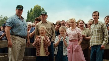 Movie still from “Charlotte's Web” (2006), directed by Gary Winick – A group of people standing in front of each other; Medium shot, Over the shoulder angle