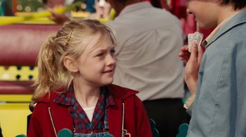 Movie still from “Charlotte's Web” (2006), directed by Gary Winick – A young girl is taking a picture of another girl; Close Up shot, Over the shoulder angle