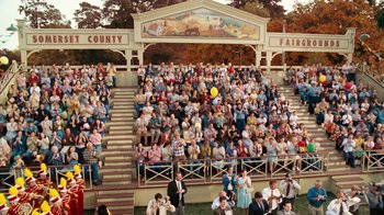 Movie still from “Charlotte's Web” (2006), directed by Gary Winick – A crowd of people sitting in a stadium; Extreme Wide shot, High angle