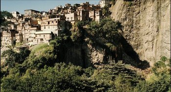 Movie still from “City of Men” (2007), directed by Paulo Morelli – A view of a mountain village from the side of a cliff; Extreme Wide shot, High angle