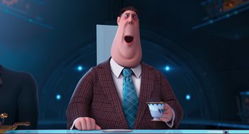 Movie still from “Despicable Me 2” (2013), directed by Pierre Coffin – Medium shot, Low angle