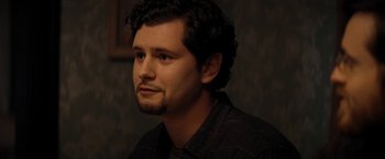 Movie still from “Don't Look Up” (2021), directed by Adam McKay – A person with a beard; Close Up shot, Over the shoulder angle