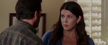 Movie still from “Evan Almighty” (2007), directed by Tom Shadyac – A man and a woman talking to each other; Close Up shot, Over the shoulder angle