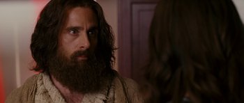 Movie still from “Evan Almighty” (2007), directed by Tom Shadyac – A man with a long beard looking into a mirror; Close Up shot, Over the shoulder angle