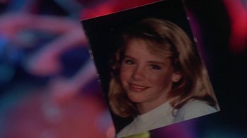 Movie still from “Explorers” (1985), directed by Joe Dante – A picture of a woman; Extreme Close Up shot, Overhead angle