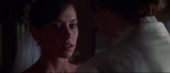 Movie still from “Heartbreakers” (2001), directed by David Mirkin – A woman's face as a man looks at her; Close Up shot, Over the shoulder angle