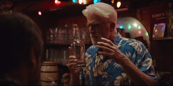 Movie still from “Hearts Beat Loud” (2018), directed by Brett Haley – An older man holding a bottle of alcohol; Close Up shot, Low angle