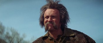 Movie still from “Jeremiah Johnson” (1972), directed by Sydney Pollack – An old man with a beard and long hair; Close Up shot, Low angle