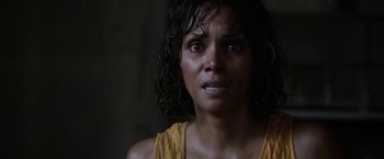 Movie still from “Kidnap” (2017), directed by Luis Prieto – A woman in a yellow shirt is crying in the dark; Close Up shot, Over the shoulder angle
