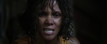 Movie still from “Kidnap” (2017), directed by Luis Prieto – A person with wet hair; Close Up shot, Over the shoulder angle